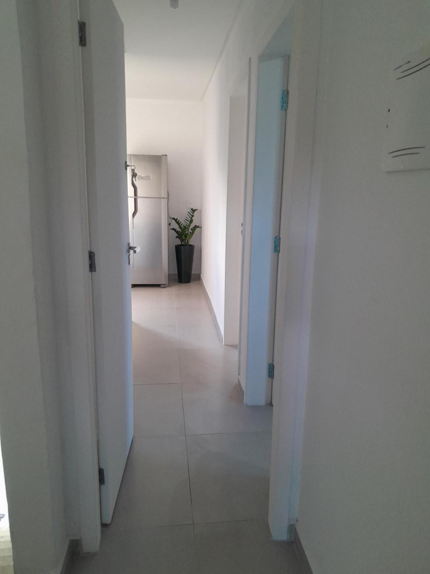 Apartamento Recem Construido, Mobilia Nova, 2 Vagas De Estacionamento, A 7 Min Da Balneario Camboriu